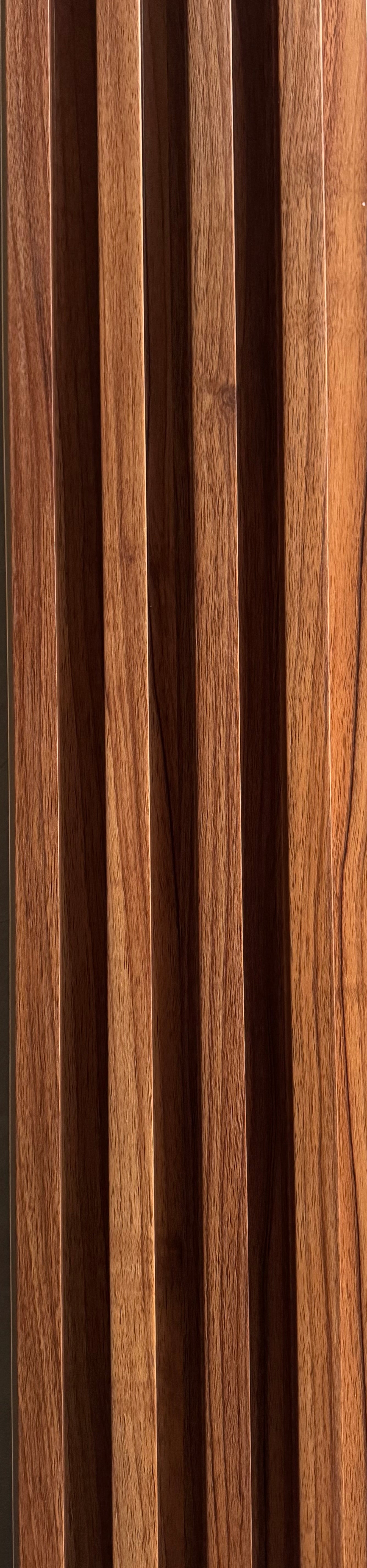 Warm Teak Prémiový 3D WPC nástenný panel