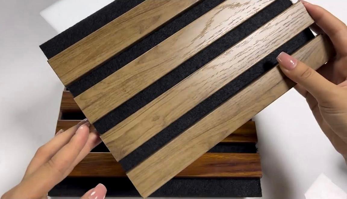 Light Oak Brown Akustický MDF panel s PET filcom